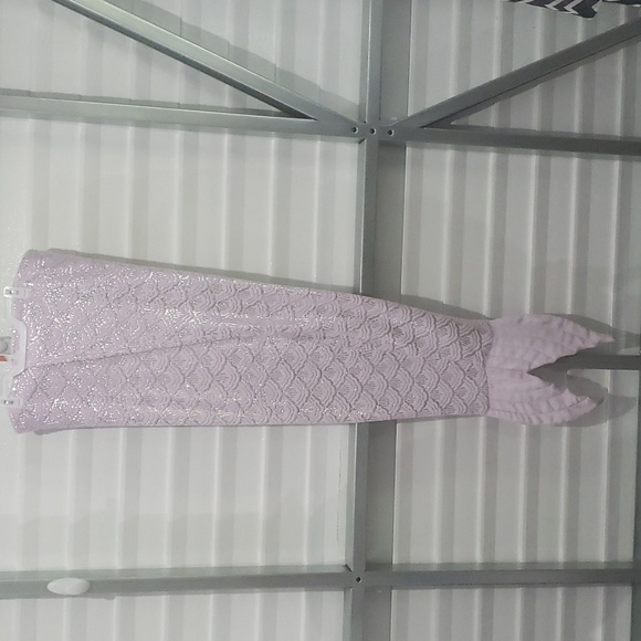 Pillowfort mermaid‎ tail blanket - Picture 1 of 10